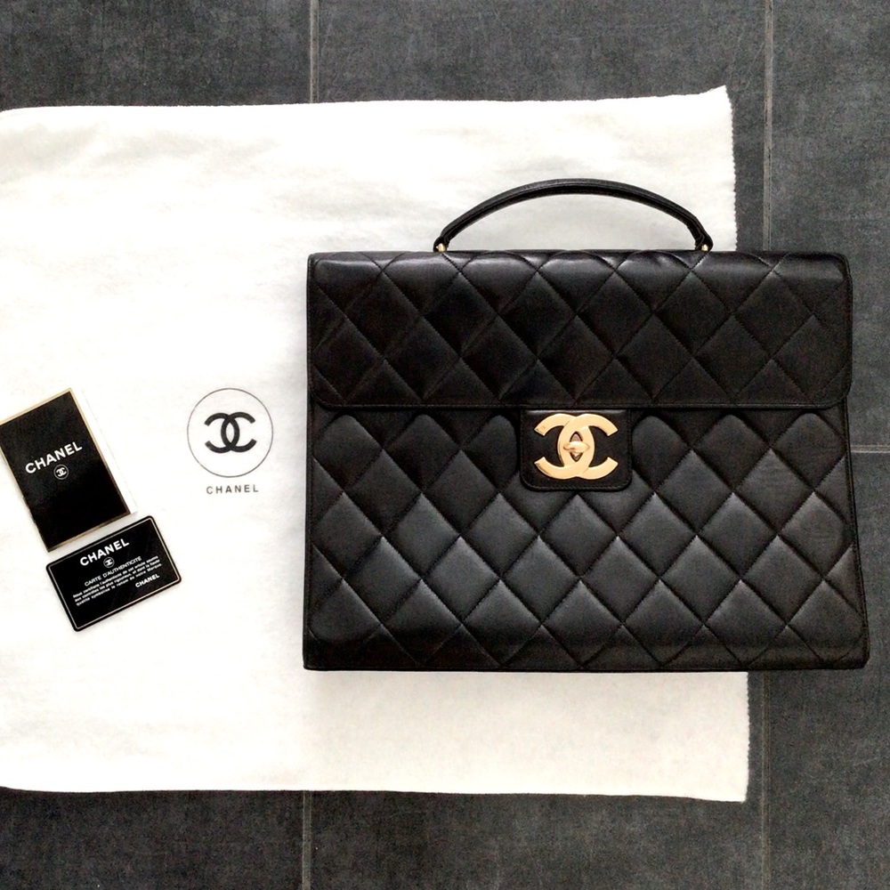 CHANEL Ultra Classic Large Black Quilted Lambskin Briefcase - Picture 2 of 9